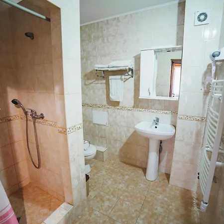 U ?imbora Hotel