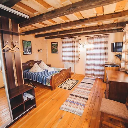 U ?imbora מלון *